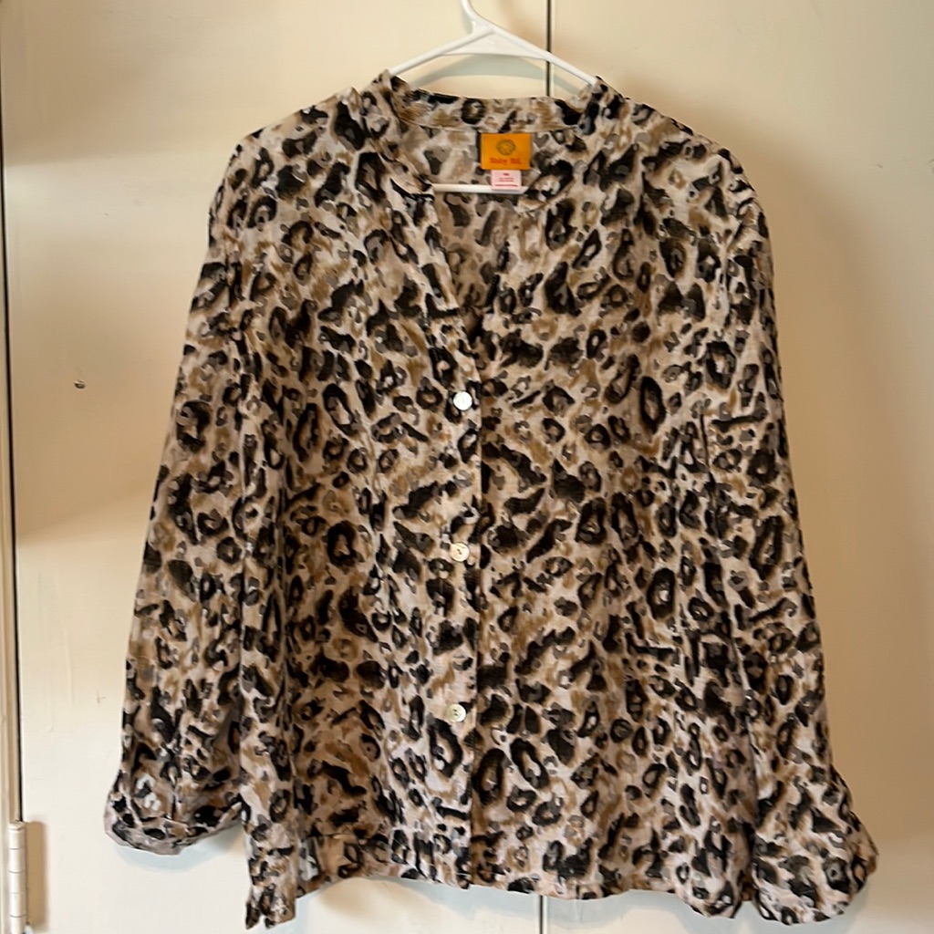 Ruby Rd Size 18 Button Up Top